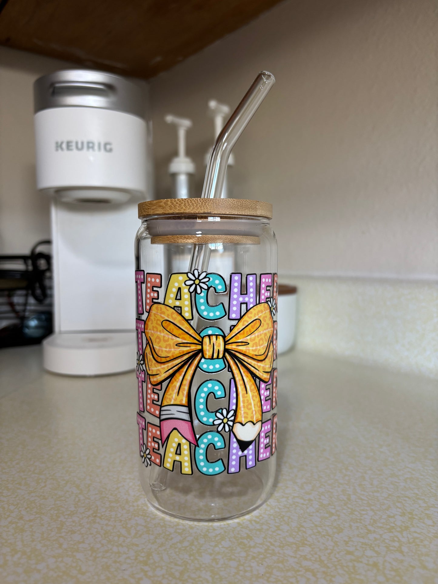 Colorful teacher bow 16oz Cup